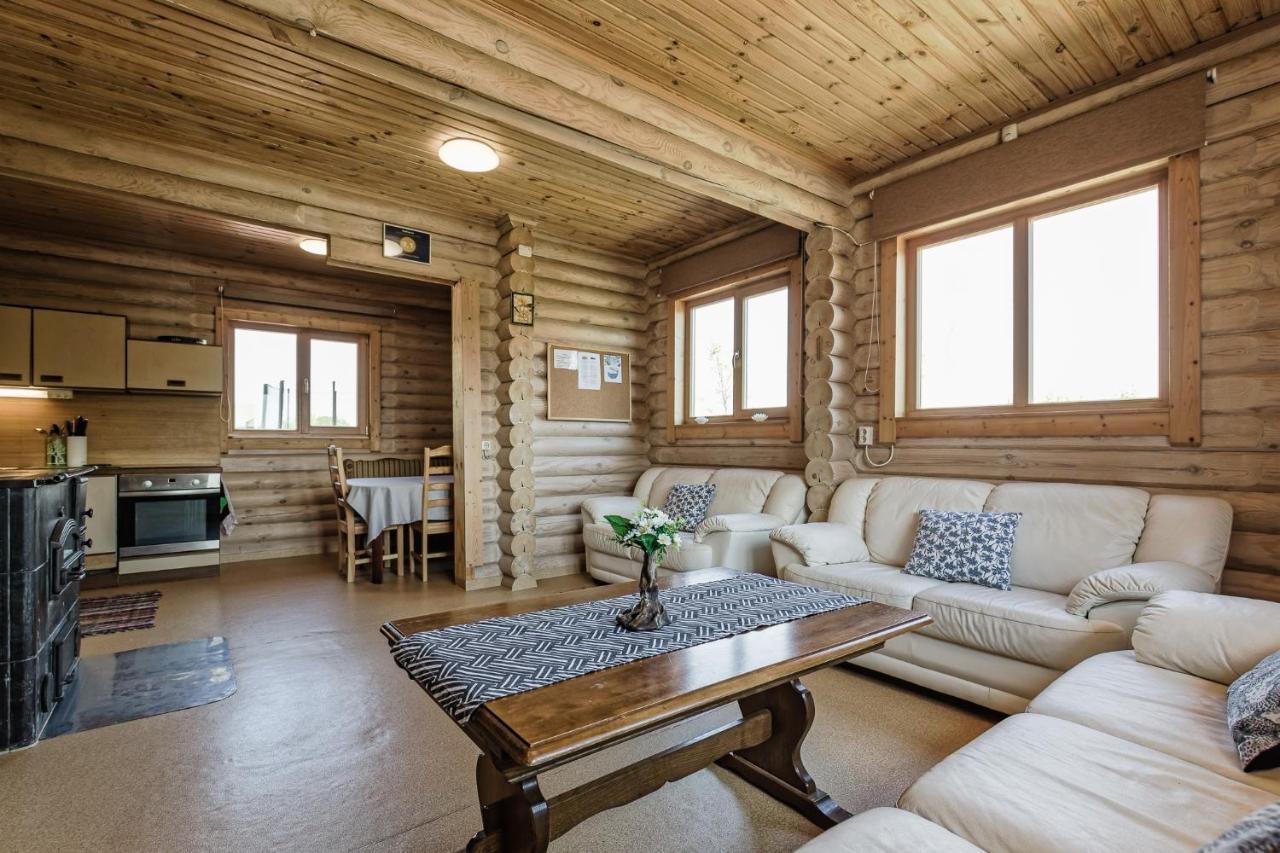 Kajamaa Holiday Home Saku Екстериор снимка