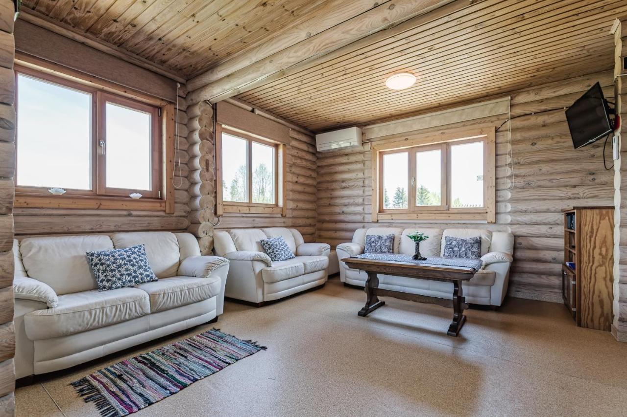 Kajamaa Holiday Home Saku Екстериор снимка