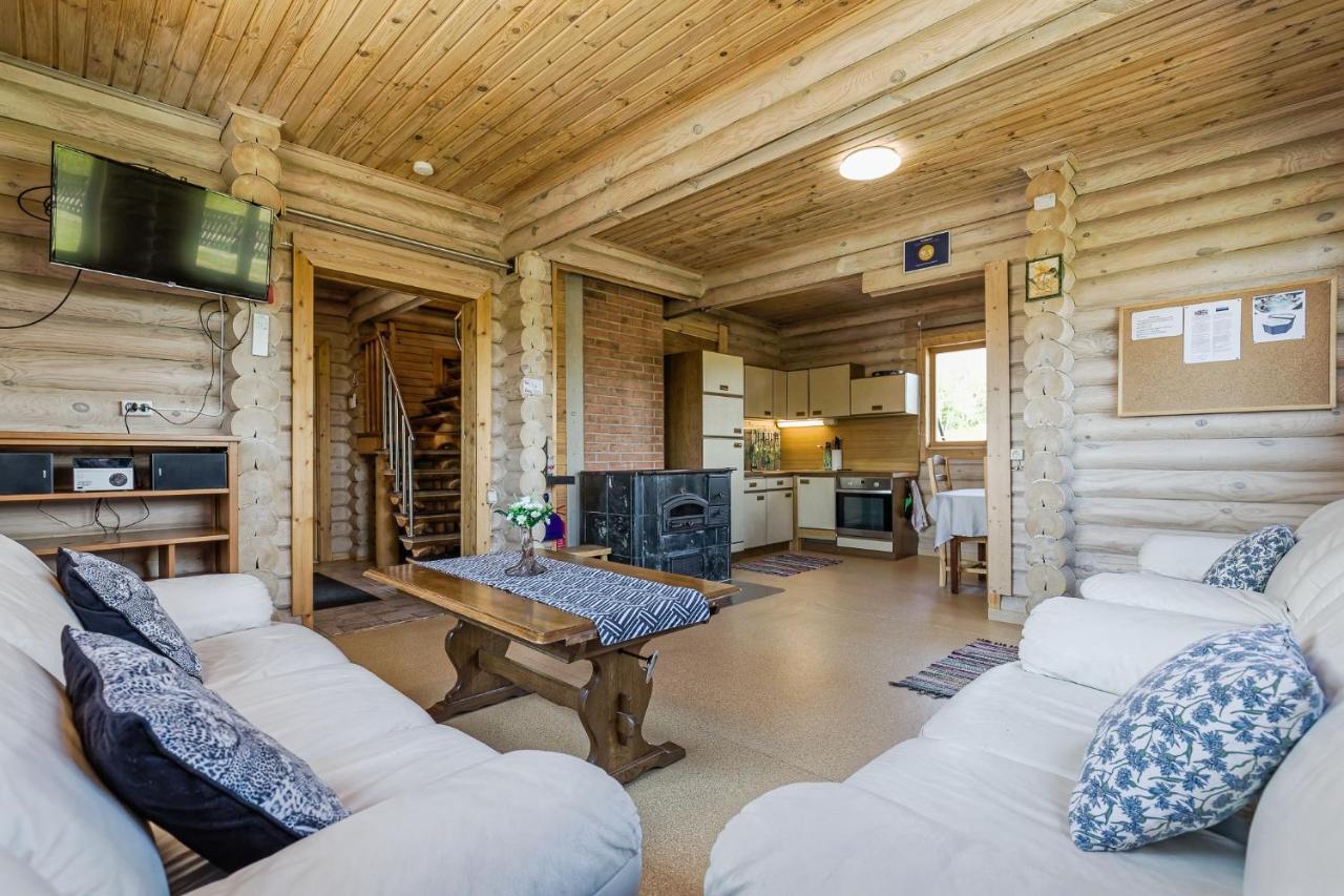 Kajamaa Holiday Home Saku Екстериор снимка