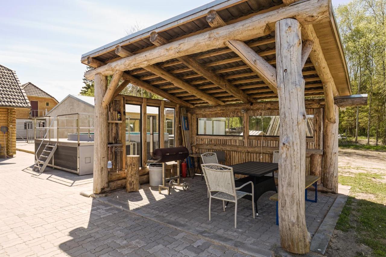 Kajamaa Holiday Home Saku Екстериор снимка